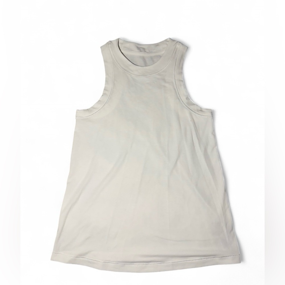Lululemon white gym workout tank top 🌿
